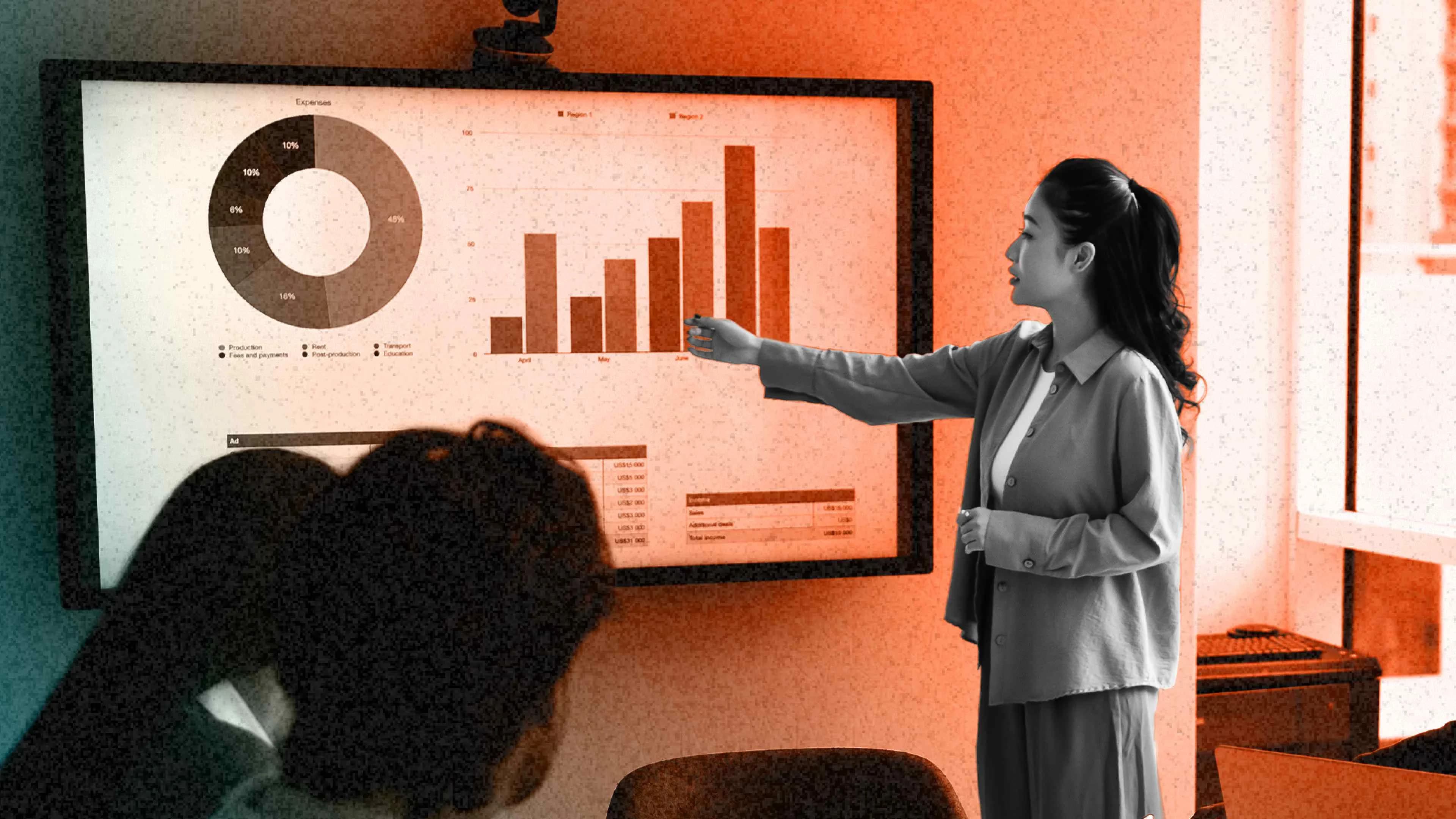 Stop flying blind: Build a data-driven revenue model with bottom-up forecasting